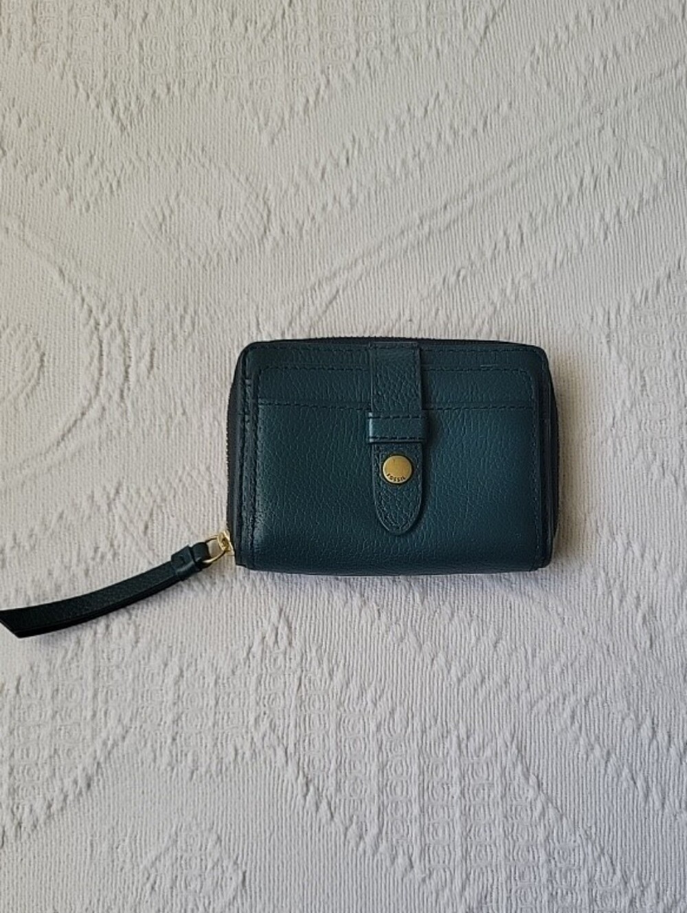 Fossil Multifunction Lainie Mini Zip Coin Wallet in a rich teal / Jade Color